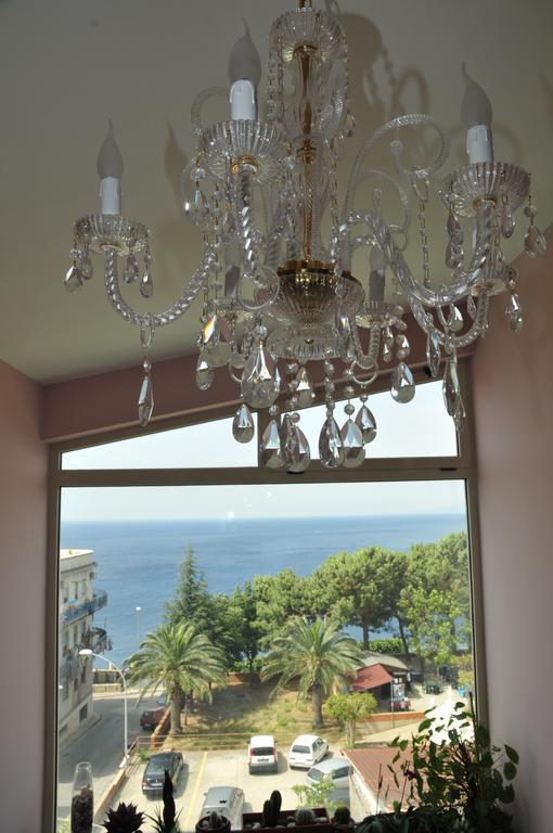 Hotel Scilla 3*